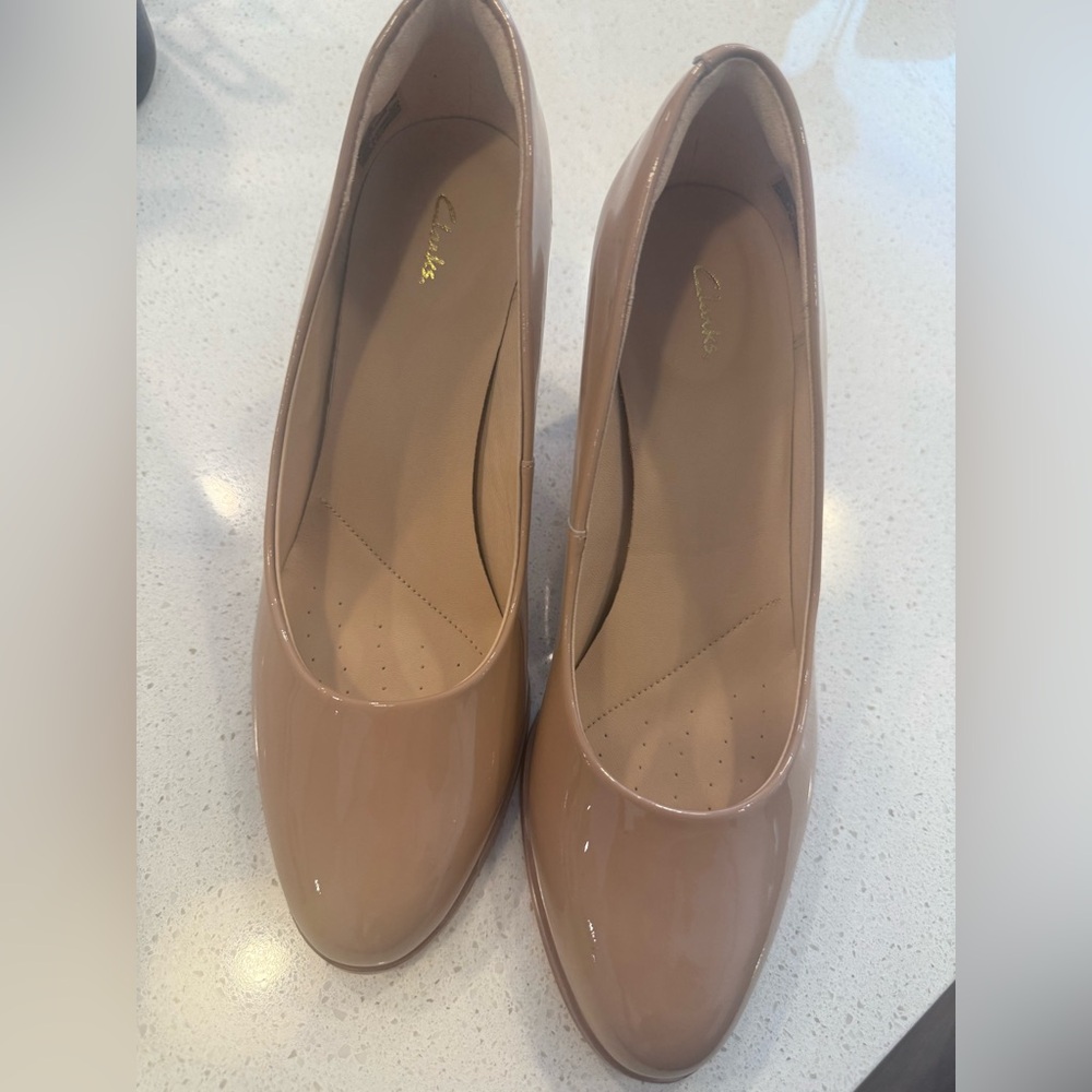 Beautiful Nude Heel